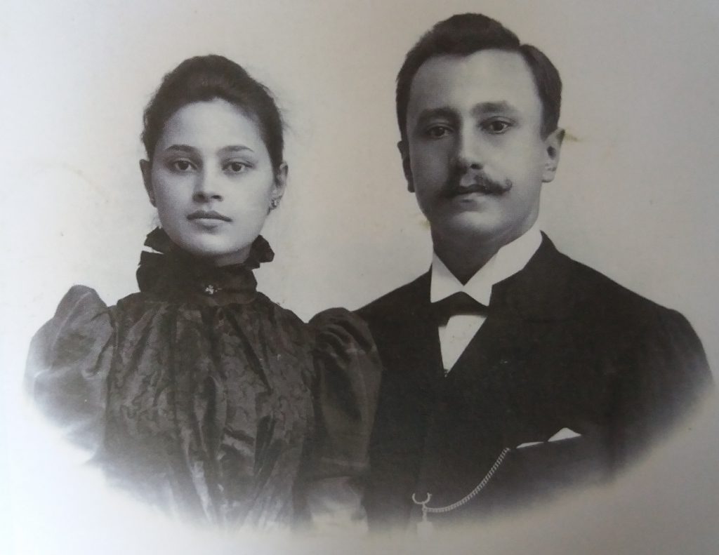 De Indische eeuw van mijn oudoom | Indisch Anders