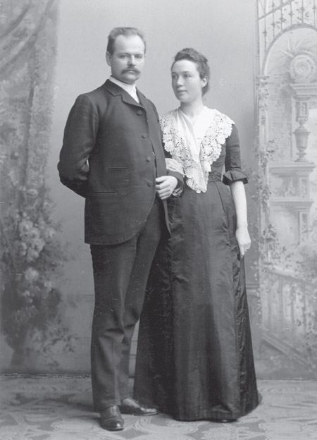 Staatsieportret van Anton Nieuwenhuis en Margarethe von Uexküll-Güldenbandt